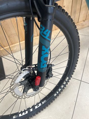 Käytetty Santa Cruz 5010 C R 2018 2018 Mountainbike — kuva 5 / 5