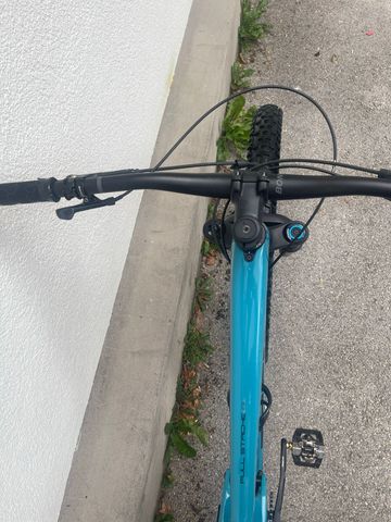 Tweedehands Trek Full Stache 8 2020 2020 Mountainbike — afbeelding 8 van 11