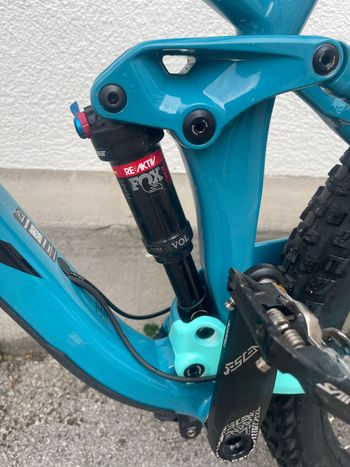 Brugt Trek Full Stache 8 2020 2020 Mountainbike — billede 5 af 11