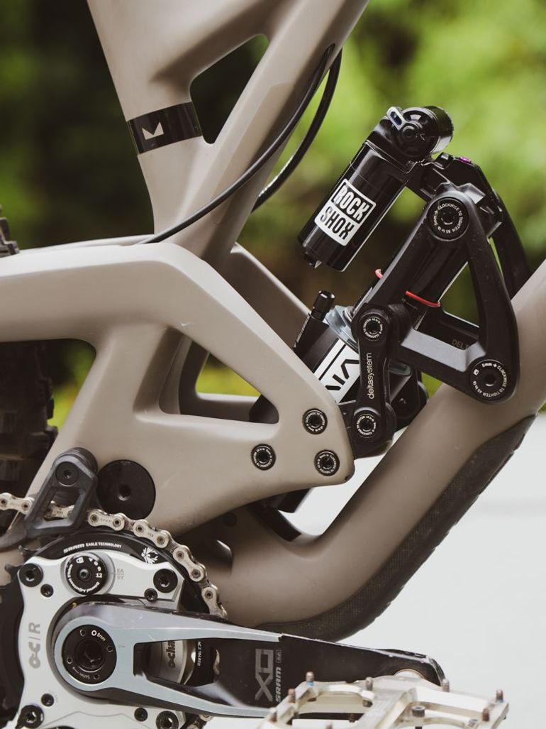 Used Evil Wreckoning SRAM X01 Eagle 2024 Mountainbike, Light Gray — image 2 of 5
