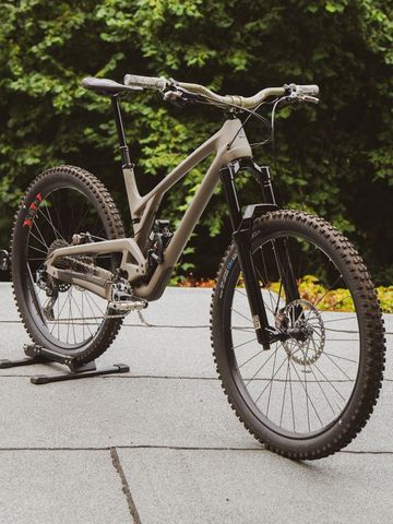 Used Evil Wreckoning SRAM X01 Eagle 2024 Mountainbike, Light Gray — image 5 of 5