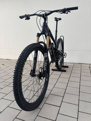 YT Custom Shimano Deore XT 2026 Mountainbike usato, Nero — immagine 2 di 20
