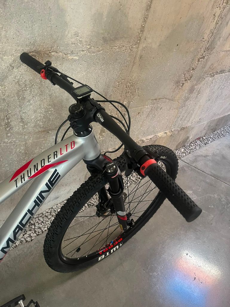 Brugt Rock Machine Thunder 29 HD LTD Kid 2024 Youth — billede 3 af 6