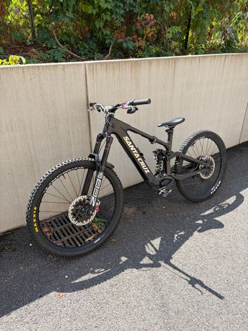 Gebrauchtes Santa Cruz Bullit 90 2026 2026 Mountainbike, Schwarz, 29, 27.5 — Bild 5 von 9