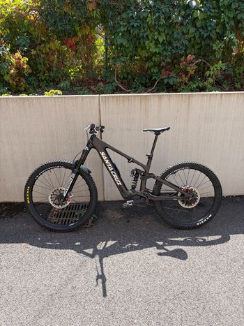 Brugt Santa Cruz Bullit 90 2026 2026 Mountainbike — billede 8 af 9