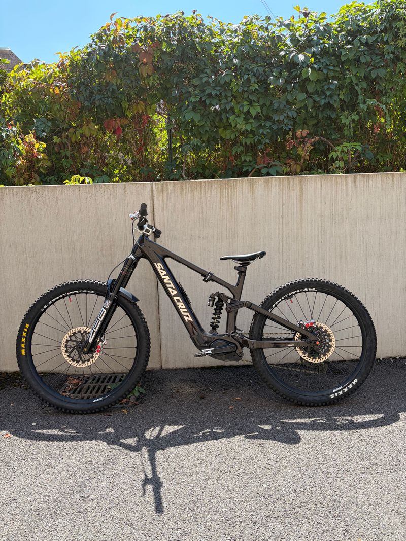 Used Santa Cruz Bullit 90 2026 2026 MTB