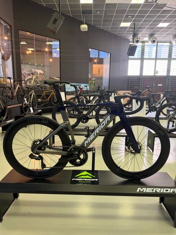 Brugt Merida REACTO PRO 2027 2027 Road & Gravel