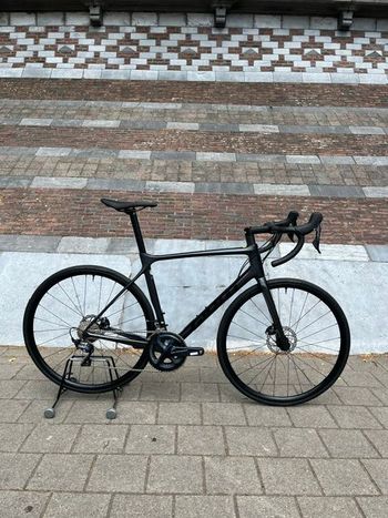 Giant TCR Advanced Disc 1+ Pro Compact 2022 2022 Road & Gravel usato