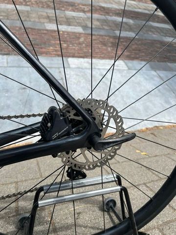 Brugt Giant TCR Advanced Disc 1+ Pro Compact 2022 2022 Road & Gravel — billede 9 af 10