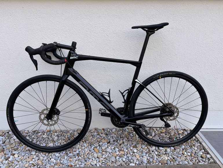 Použité BMC Roadmachine FIVE 2023 2023 Road & Gravel — obrázek 9 z 12