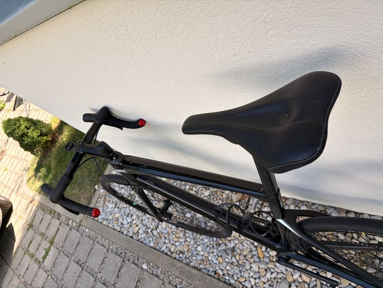 Použité BMC Roadmachine FIVE 2023 2023 Road & Gravel — obrázek 12 z 12