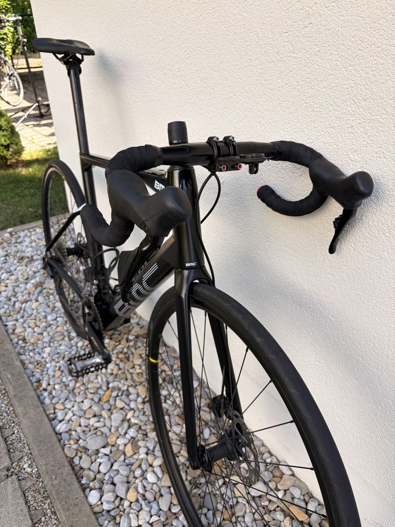 Použité BMC Roadmachine FIVE 2023 2023 Road & Gravel — obrázek 7 z 12
