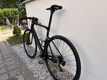 Použité BMC Roadmachine FIVE 2023 2023 Road & Gravel — obrázek 10 z 12