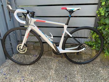 Used CUBE AXIAL 62 SL 2022 Road & Gravel