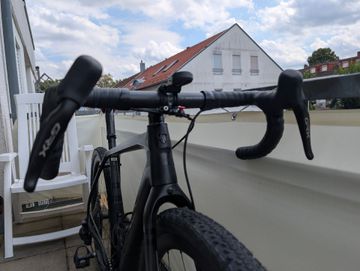 Used Trek Checkpoint Shimano GRX Di2 2019 Road & Gravel, Black — image 6 of 17