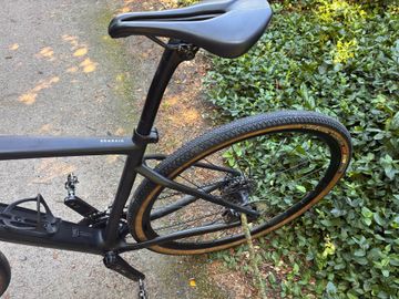 Specialized Diverge Comp Carbon 2021 2021 Road & Gravel usato, Nero — immagine 2 di 14