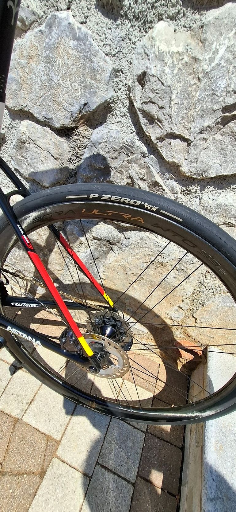 Tweedehands Wilier Custom Shimano Ultegra Di2 2023 Road & Gravel — afbeelding 7 van 7