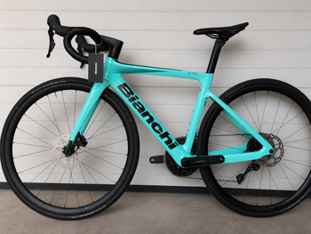 Used Bianchi Oltre Shimano 105 2026 Road & Gravel