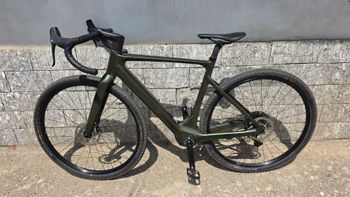 Scott Solace SRAM Rival eTap AXS 2024 Road & Gravel d'occasion