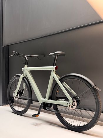 Używany Vanmoof S6 2025 2025 Urban — zdjęcie 3 z 10