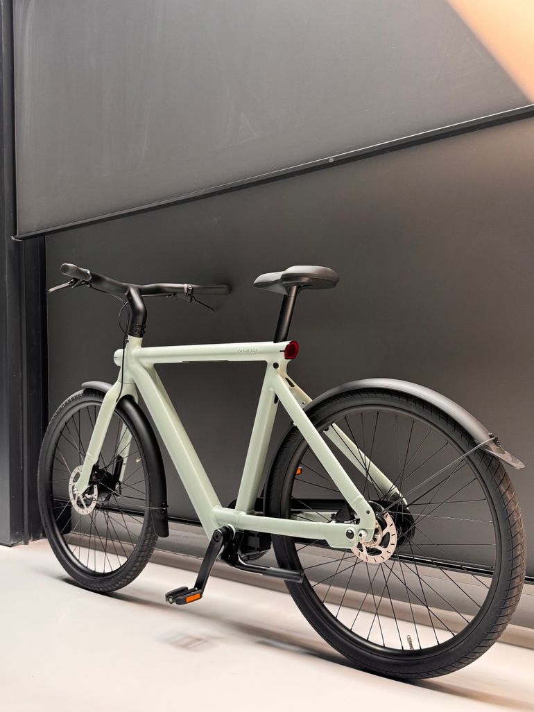 Używany Vanmoof S6 2025 2025 Urban — zdjęcie 3 z 10