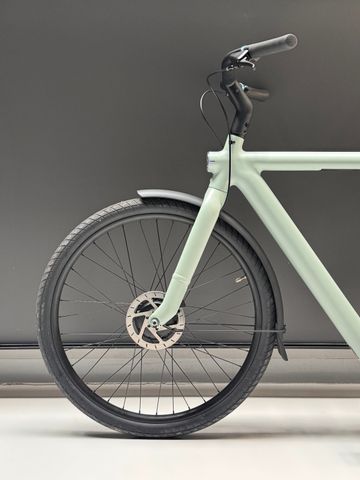 Used Vanmoof S6 2025 2025 Urban, Light Gray — image 8 of 10