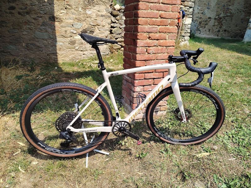 Used Megamo West SRAM Force eTap AXS 2025 Road & Gravel