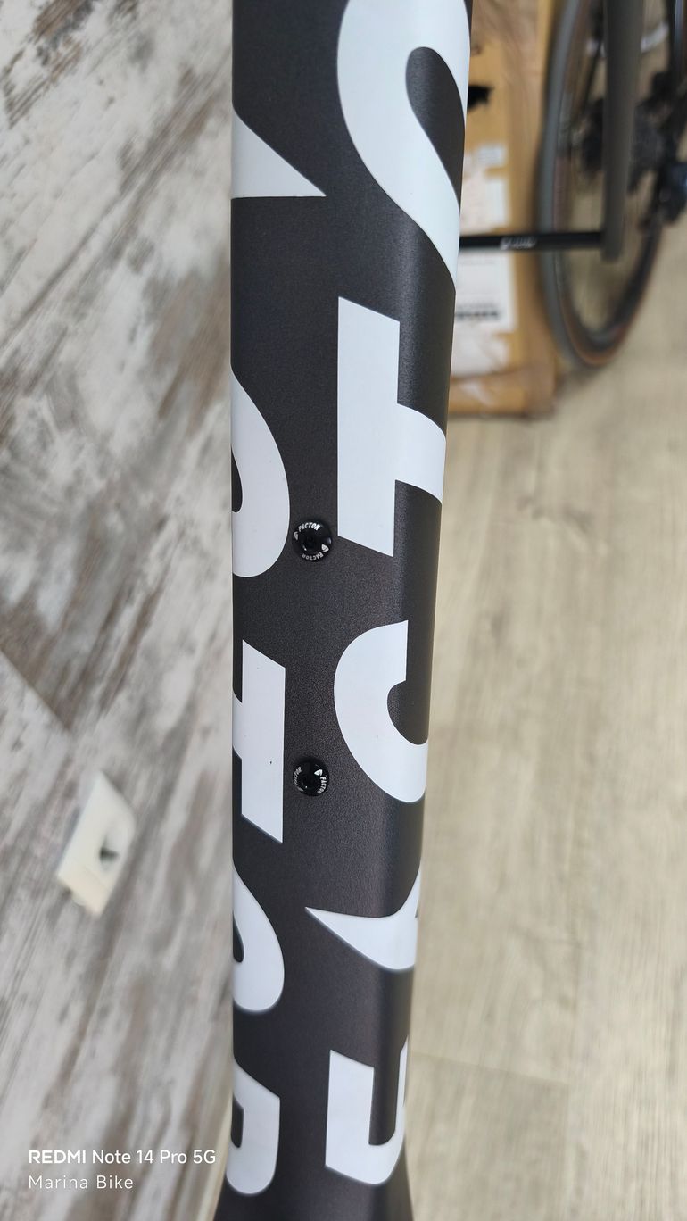 Käytetty Factor LS Gravel Frameset Frameset 2024 Road & Gravel — kuva 12 / 17