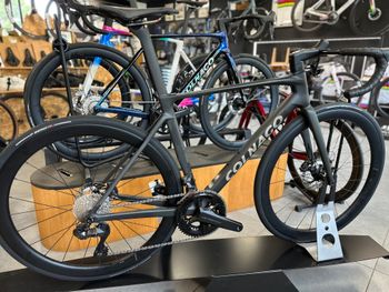 Colnago V5RS Dark Serie 2026 Road & Gravel usato
