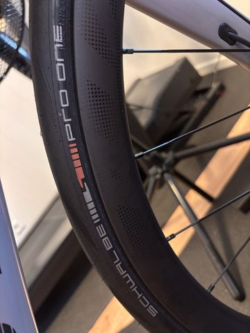 Used Scott RC10 2020 Road & Gravel, Light Gray — image 8 of 9