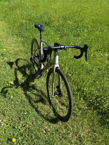 Used Scott RC10 2020 Road & Gravel, Light Gray — image 3 of 9