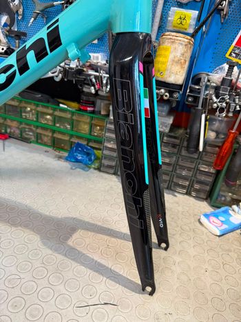 Used Bianchi IMPULSO. 2020. NOS. NUOVO. Frameset 2020 Road & Gravel, Blue — image 3 of 16