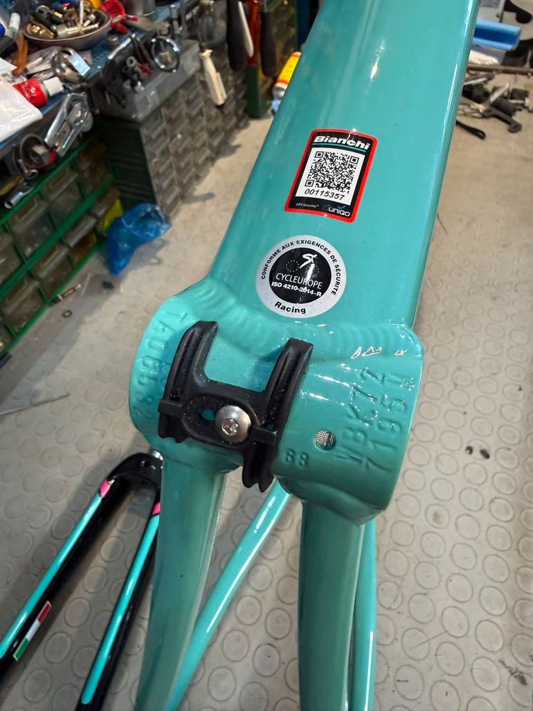Used Bianchi IMPULSO. 2020. NOS. NUOVO. Frameset 2020 Road & Gravel, Blue — image 14 of 16