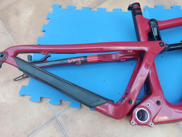 Tweedehands Santa Cruz Hightower CC X01 2017 Frameset 2017 Mountainbike — afbeelding 7 van 14