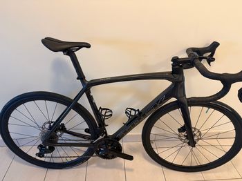 Použité Trek Émonda SL 6 Disc Pro 2022 2022 Road & Gravel