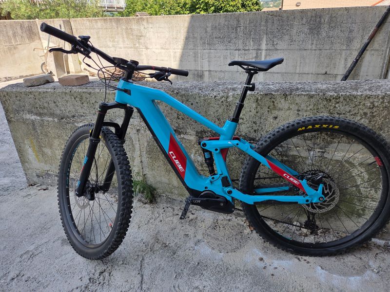 Używany CUBE STEREO HYBRID 140 HPC RACE 625 29 2020 2020 MTB
