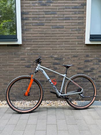 CUBE Aim Shimano Acera 2023 MTB usato