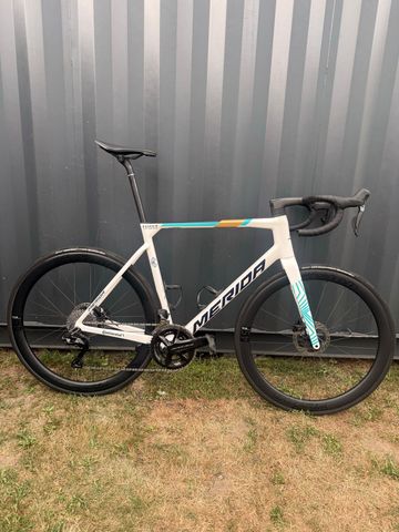 Merida SCULTURA TEAM 2025 2025 Road & Gravel usato