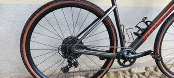 Specialized Diverge Base Carbon 2022 2022 Road & Gravel usato, Grigio chiaro — immagine 8 di 8