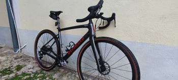 Specialized Diverge Base Carbon 2022 2022 Road & Gravel usato, Grigio chiaro — immagine 6 di 8