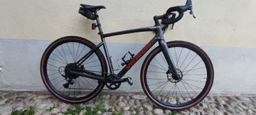 Używany Specialized Diverge Base Carbon 2022 2022 Road & Gravel — zdjęcie 1 z 8