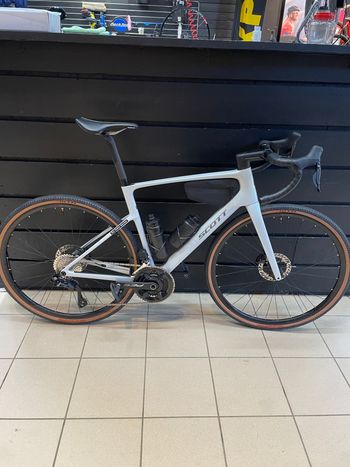 Gebrauchtes Scott Addict 20 2026 2026 Road & Gravel, Weiß — Bild 5 von 5