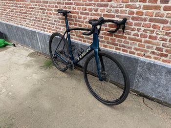 Brugt Trek Domane SL 6 eTap 2022 2022 Road & Gravel — billede 2 af 3