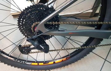 Tweedehands VKT Vegha 2025 Mountainbike — afbeelding 2 van 5
