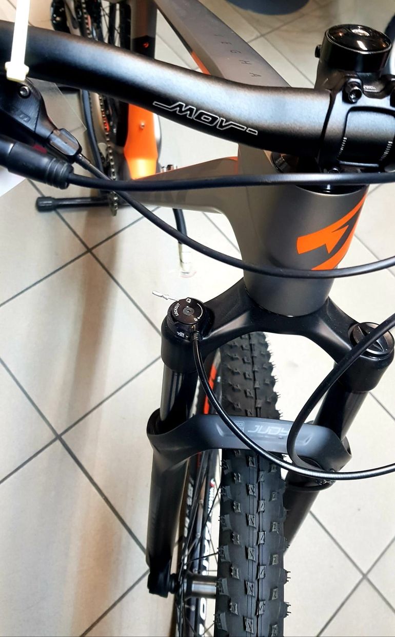 VKT Vegha 2025 Mountainbike d'occasion — image 4 sur 5