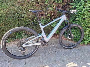 Gebrauchtes Scott Lumen 900 2023 Mountainbike, Weiß — Bild 3 von 8