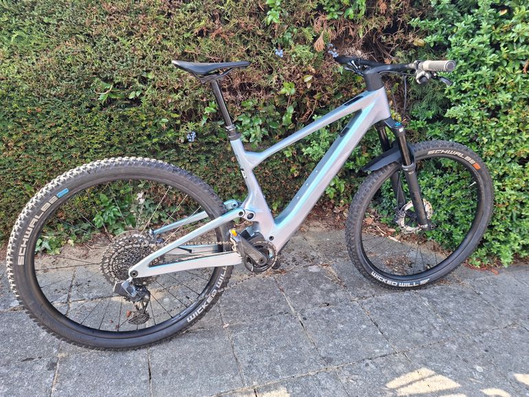 Scott Lumen 900 2023 Mountainbike usato, Bianco — immagine 3 di 8