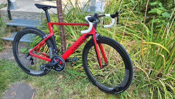Canyon Aeroad CF SLX 9.0 2018 2018 Road & Gravel usato, Rosso — immagine 9 di 12