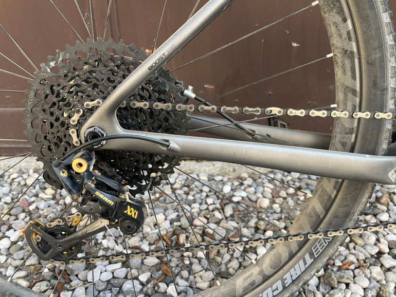 Trek Procaliber 9.8 SL 2018 2018 Mountainbike usato, Grigio chiaro — immagine 3 di 3