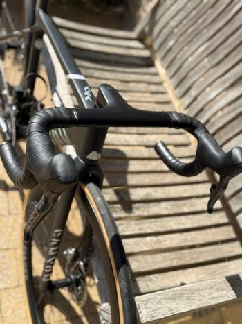 Canyon Ultimate CFR AXS 2023 2023 Road & Gravel usato, Nero — immagine 7 di 9
